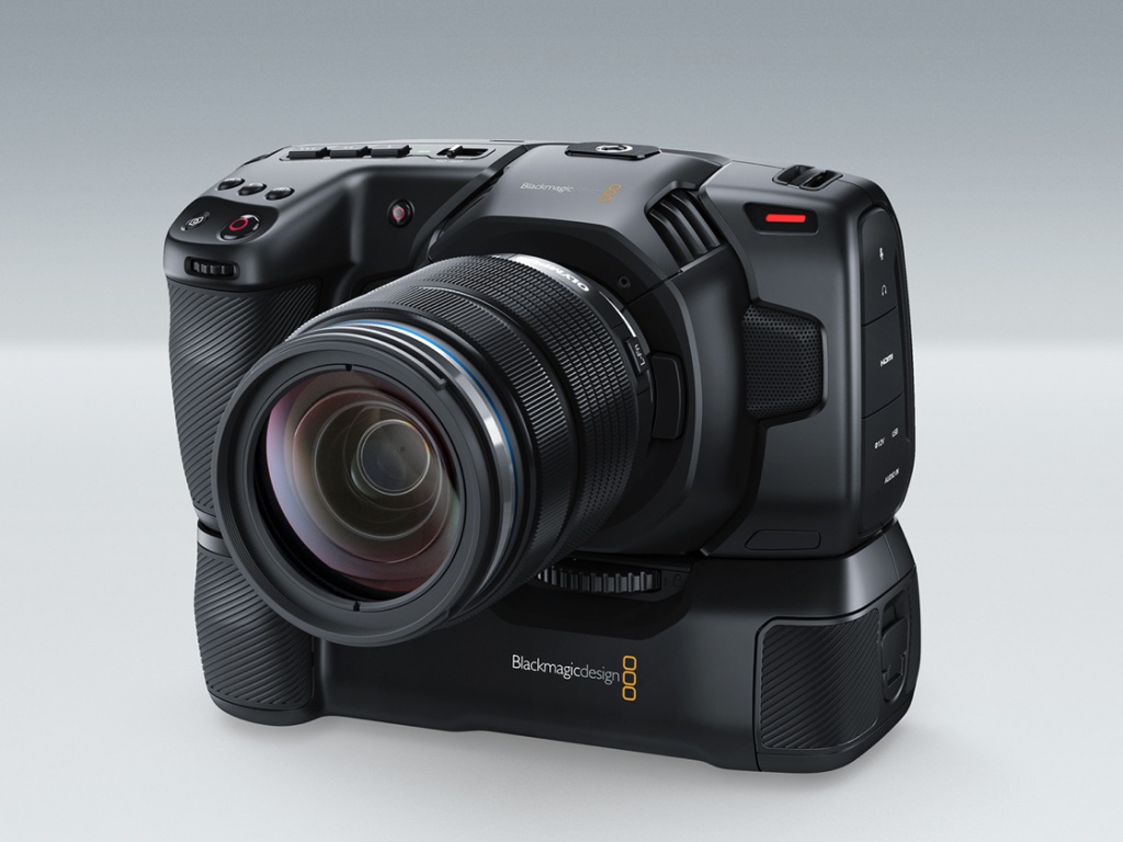 blackmagic-pocket-camera-battery-grip.jpg