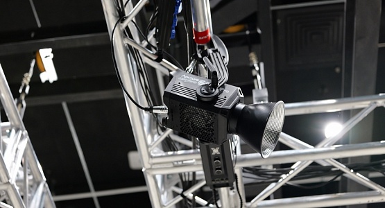 Техническое оснащение кинозала и телевизионных студий. Киностудия им. М. Горького