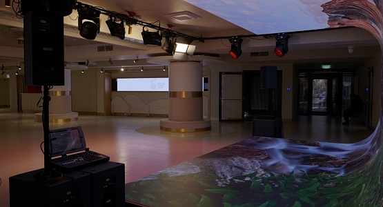 Техническое оснащение кинозала и телевизионных студий. Киностудия им. М. Горького