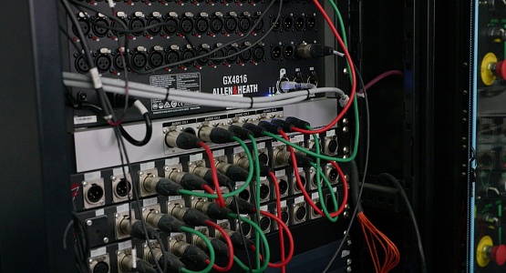 Системы звукоусиления и постановочного света. Спортивный комплекс «Самбо-70»