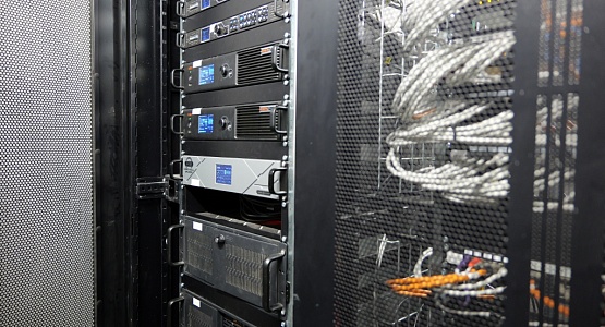 Техническое оснащение кинозала и телевизионных студий. Киностудия им. М. Горького