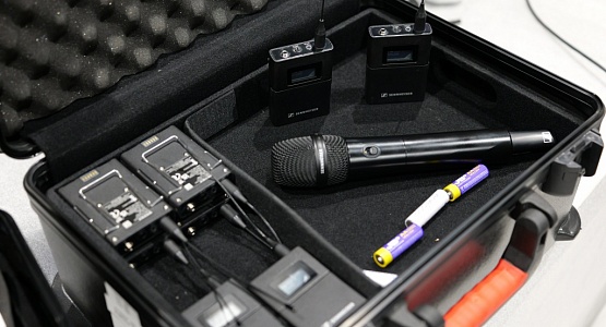 Техническое оснащение кинозала и телевизионных студий. Киностудия им. М. Горького